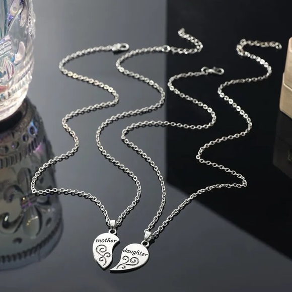 2 Piece Mother Daughter Silver Necklaces - Picture 3 of 6